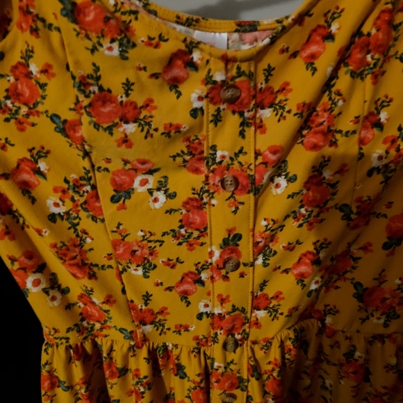 No Boundaries Hi-Low Floral Dress - Picture 5 of 6